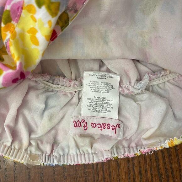 Jessica Ann Floral Halter Girl’s Dress Size 4 EUC - Picture 3 of 3